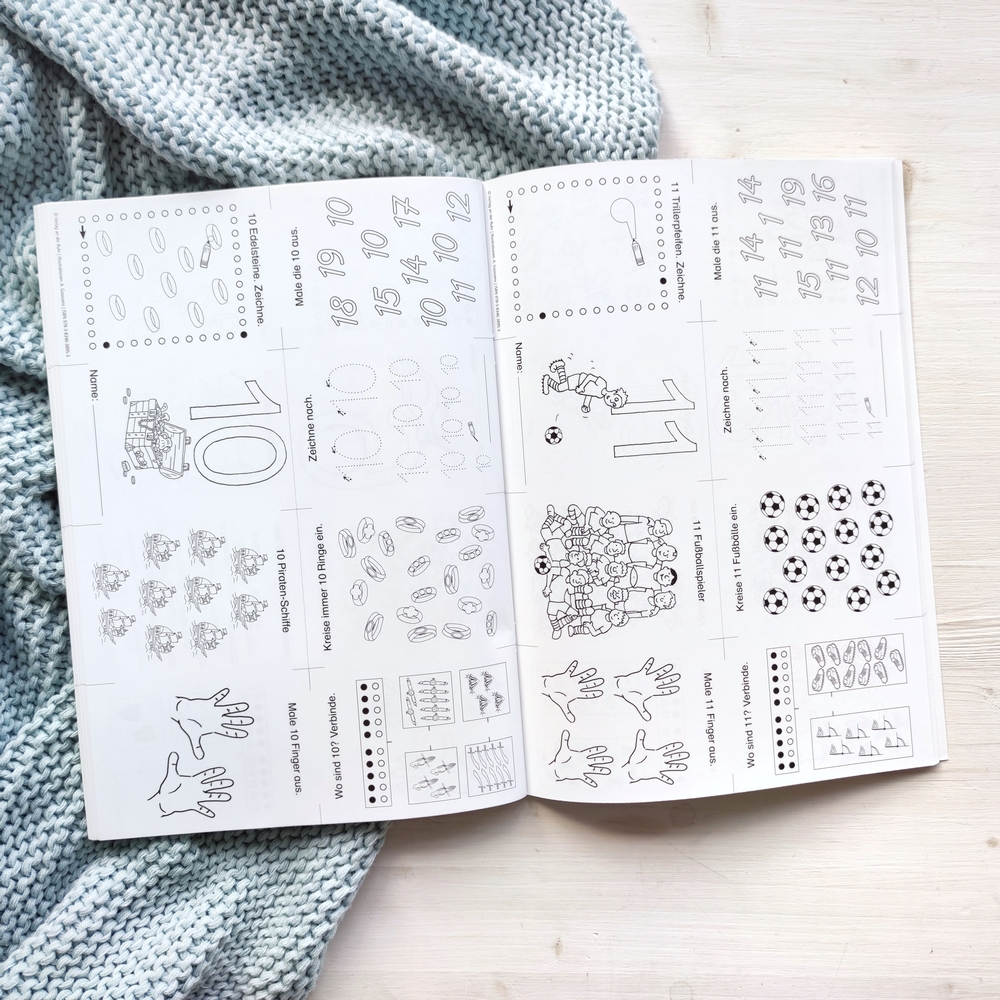 70 Mini-Bücher zu Buchstaben und Zahlen 70 Mini-Bücher zu Buchstaben und Zahlen