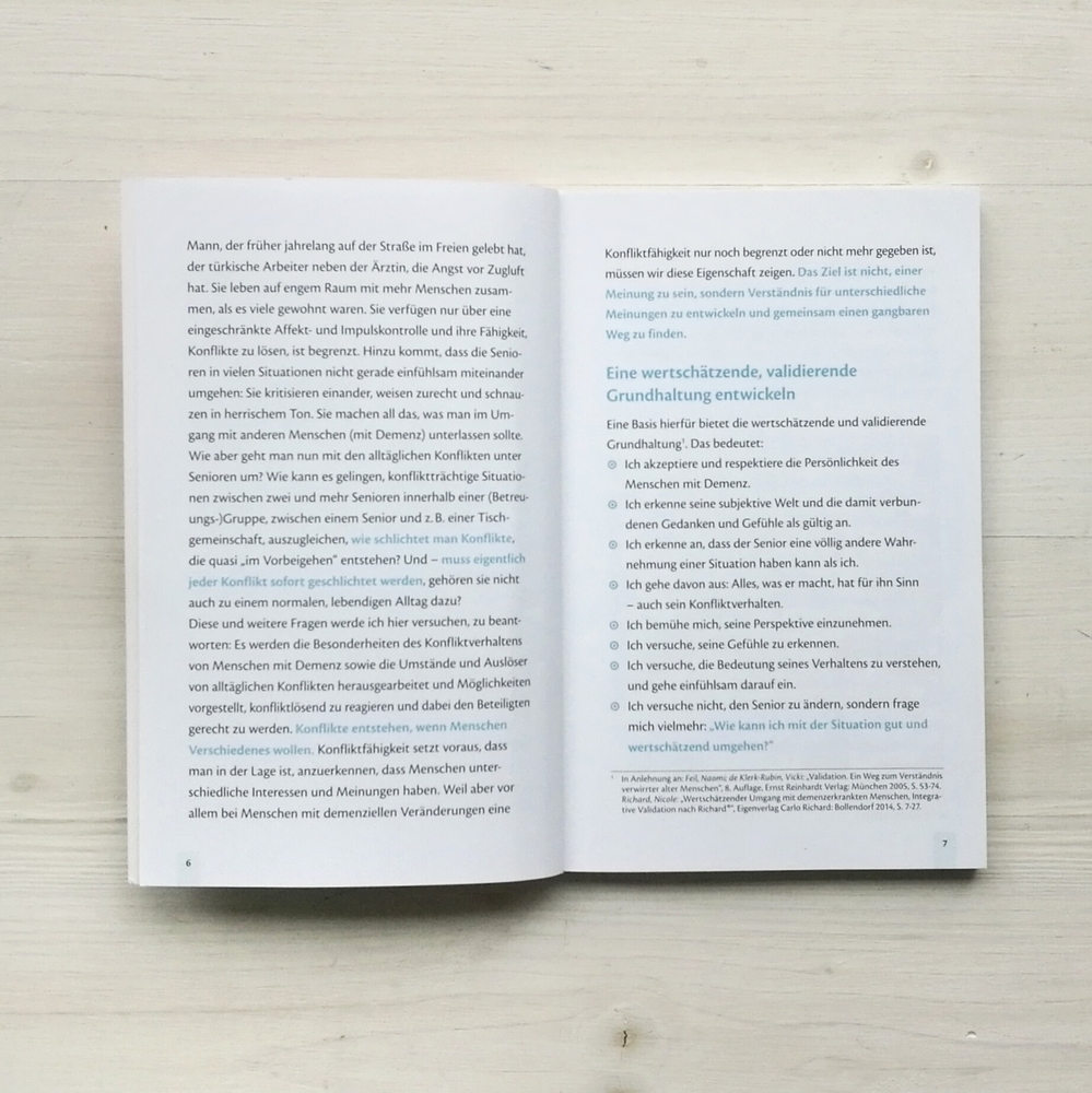 Geh’n Sie weg, das ist mein Platz! Geh’n Sie weg, das ist mein Platz!